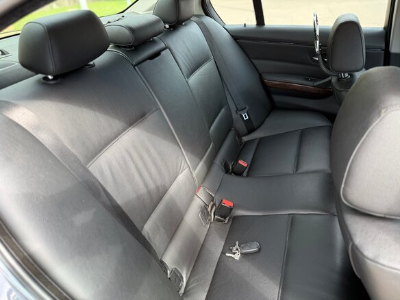 2007 BMW 3 серии 325i V (E90/E91/E92/E93), серый, 1050000 рублей - вид 13