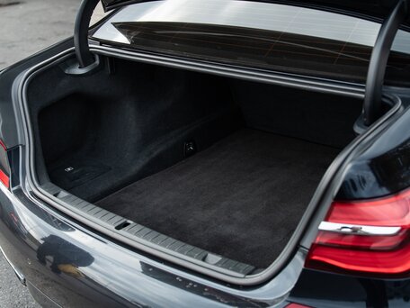 2015 BMW 7 серии 730d xDrive VI (G11/G12), чёрный, 2700000 рублей, вид 4