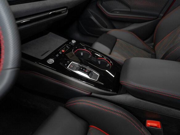 2025 Audi A5 L III (B10), красный, 6140000 рублей - вид 16