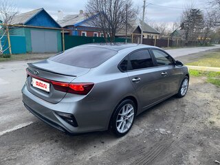 2020 Kia Cerato IV, серый, 2000000 рублей, вид 3