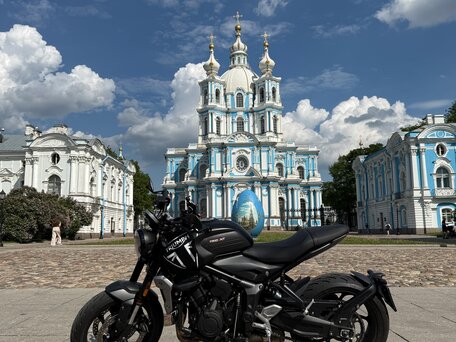 2022 Triumph Trident 660, чёрный, 900000 рублей, вид 1