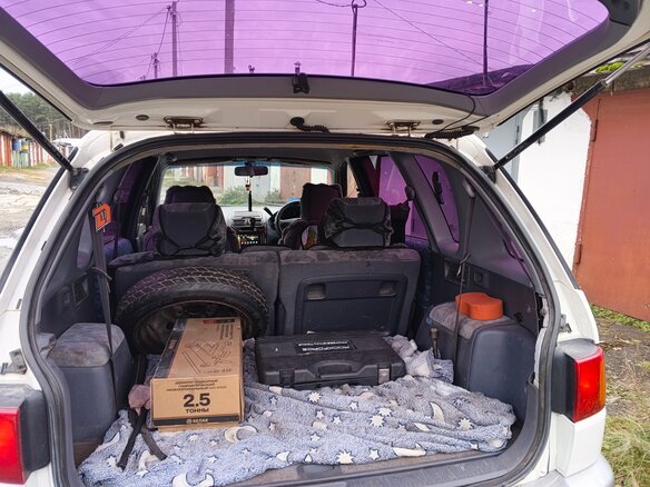1997 Toyota Ipsum I (M10), белый, 350000 рублей - вид 10