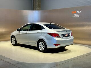 2016 Hyundai Solaris I Рестайлинг, серебристый, 1250000 рублей, вид 5