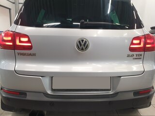 2011 Volkswagen Tiguan I Рестайлинг, серебристый, 880000 рублей, вид 4