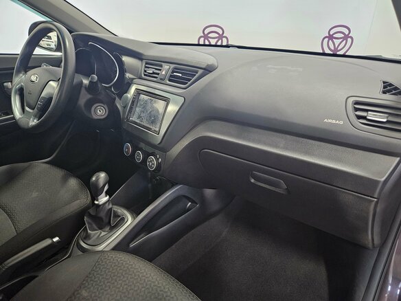 2017 Kia Rio III Рестайлинг, коричневый - вид 17