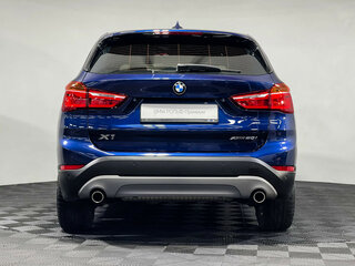 2019 BMW X1 20i xDrive II (F48), синий, 2845000 рублей, вид 4