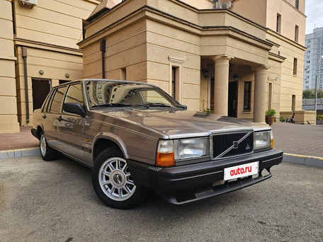 1989 Volvo 740, серый, 550000 рублей, вид 1
