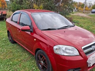 2009 Chevrolet Aveo I Рестайлинг, красный, 650000 рублей, вид 2