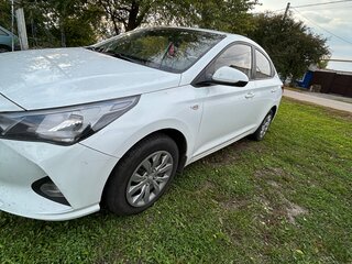 2020 Hyundai Solaris II Рестайлинг, белый, 1250000 рублей, вид 3