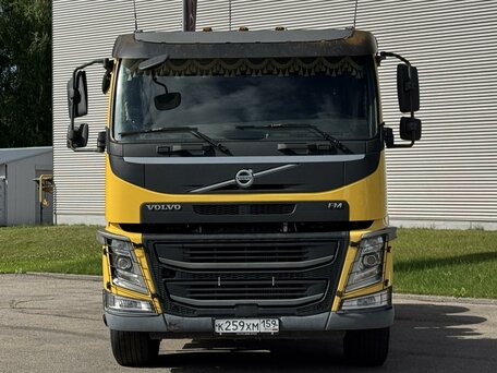 2017 Volvo FM, жёлтый, 5000000 рублей, вид 2