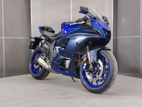 2022 Yamaha YZF-R7, синий, 799000 рублей, вид 2