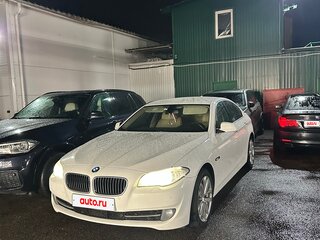 2013 BMW 5 серии 528i xDrive VI (F10/F11/F07), белый, 1950000 рублей, вид 1