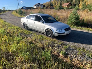 2003 Volkswagen Passat B5 Рестайлинг, серебристый, 300000 рублей, вид 1