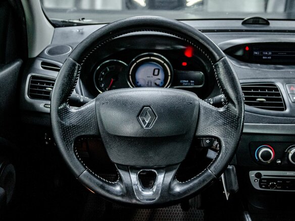 2013 Renault Fluence I Рестайлинг, бежевый, 700000 рублей - вид 15