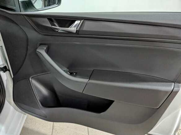 2021 Skoda Rapid II, белый - вид 23