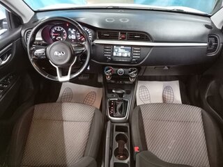 2018 Kia Rio IV, белый, 1056000 рублей, вид 5