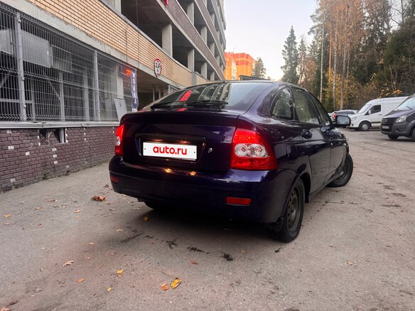 2011 Lada (ВАЗ) Priora I, синий, 330000 рублей - вид 3