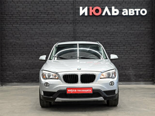 2013 BMW X1 18i I (E84) Рестайлинг, серый, 1200000 рублей, вид 2