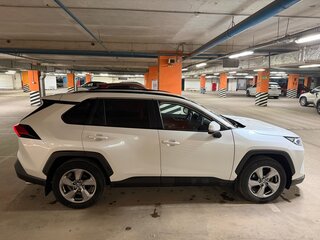 2019 Toyota RAV4 V (XA50), белый, 3150000 рублей, вид 4