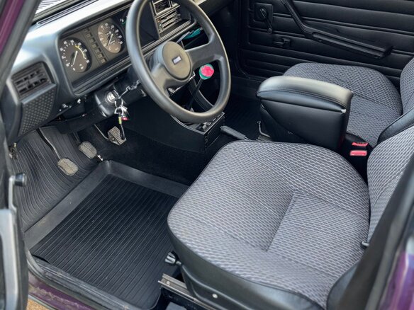 2003 Lada (ВАЗ) 2107, фиолетовый, 450000 рублей - вид 6