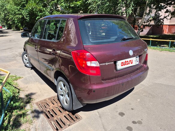 2009 Skoda Fabia II, пурпурный, 620000 рублей - вид 4