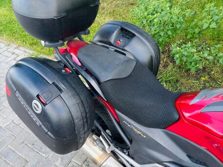 2015 Honda NC 750X, красный, 550000 рублей, вид 3