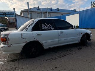 1994 Mitsubishi Lancer VI, белый, 200000 рублей, вид 4