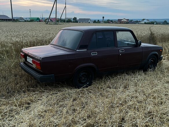 2005 Lada (ВАЗ) 2107, красный - вид 4