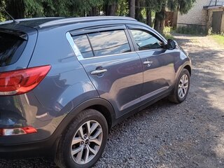 2015 Kia Sportage III Рестайлинг, синий, 1580000 рублей, вид 4