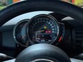2018 Mini Hatch Cooper D III (F55/F56) Рестайлинг, серый, 1500000 рублей - вид 7