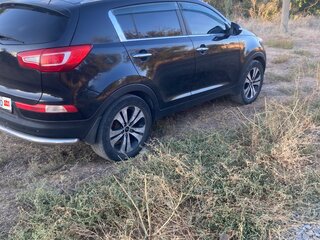 2013 Kia Sportage III, чёрный, 950000 рублей, вид 4