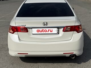 2012 Honda Accord VIII Рестайлинг, белый, 1200000 рублей, вид 3