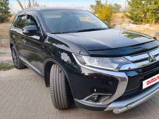 2018 Mitsubishi Outlander III Рестайлинг 2, чёрный, 3570000 рублей, вид 1
