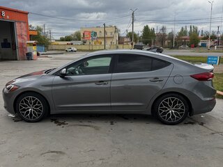 2018 Hyundai Elantra VI (AD) Рестайлинг, серый, 1500000 рублей, вид 5