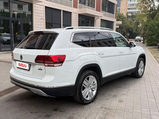 2018 Volkswagen Teramont I, белый, 3480000 рублей, вид 3