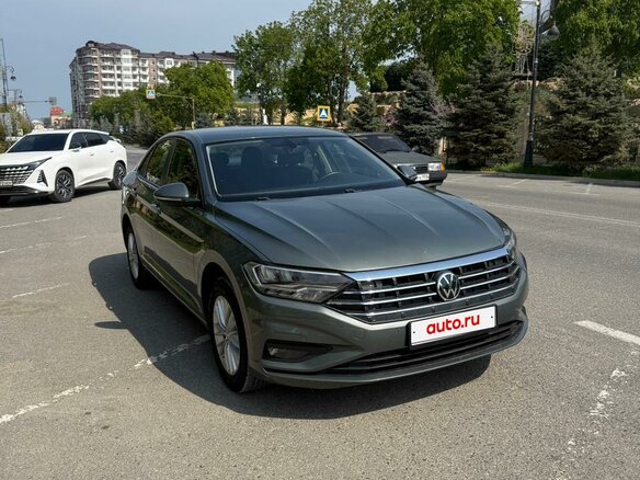 2020 Volkswagen Jetta VII, зелёный, 1600000 рублей