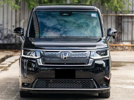 2023 Honda Stepwgn Spada VI, чёрный, 2450000 рублей, вид 3