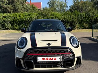 2021 Mini Hatch JCW III (F55/F56) Рестайлинг 2, белый, 3700000 рублей, вид 1