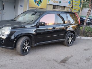 2011 Nissan X-Trail II Рестайлинг, чёрный, 1030000 рублей, вид 2