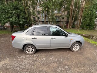 2016 Lada (ВАЗ) Granta I, серебристый, 300000 рублей, вид 3