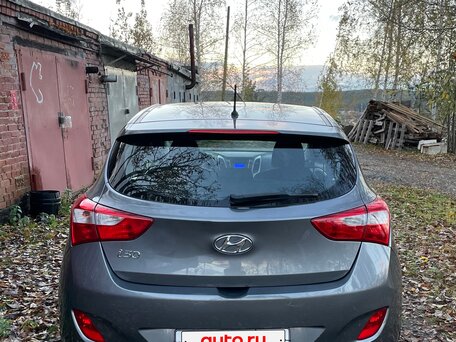 2014 Hyundai i30 II, серый, 950000 рублей, вид 5