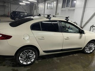 2013 Renault Fluence I Рестайлинг, белый, 650000 рублей, вид 3