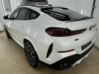 2024 BMW X6 40i III (G06) Рестайлинг, белый, 11950000 рублей, вид 5