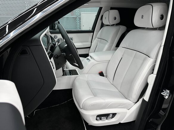 2026 Rolls-Royce Phantom Extended VIII (Series I), чёрный, 87500000 рублей - вид 10