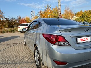 2013 Hyundai Solaris I, серый, 760000 рублей, вид 5