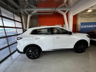 2026 Changan UNI-S I Рестайлинг, белый, 3249900 рублей, вид 2