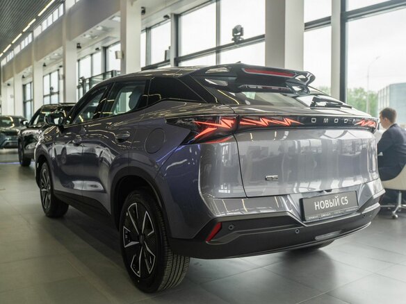 2026 Omoda C5 II, серый, 2929000 рублей - вид 23