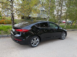 2017 Hyundai Elantra VI (AD), чёрный, 1490000 рублей, вид 3
