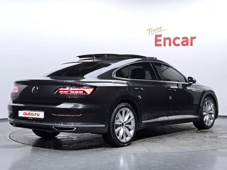 2022 Volkswagen Arteon I Рестайлинг, серебристый, 4060000 рублей, вид 2