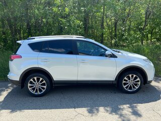 2018 Toyota RAV4 IV (XA40) Рестайлинг, белый, 2550000 рублей, вид 3